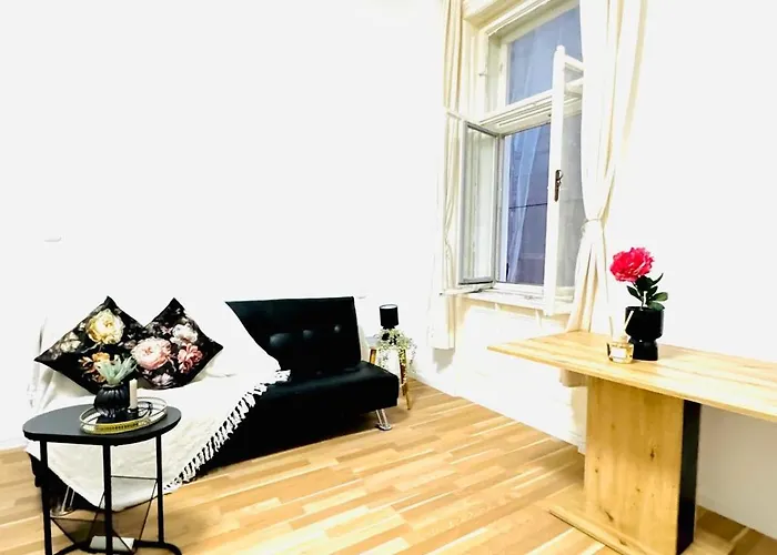شقة Comfy Apt, 10min Transport To Stadthalle